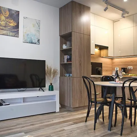 Goclaw P&o Serviced Apartment